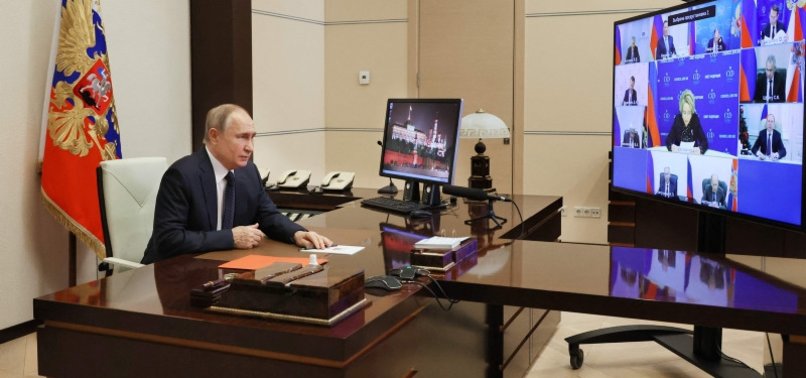 PUTIN DISCUSSES SPECIAL MILITARY OPERATION WITH SECURITY COUNCIL