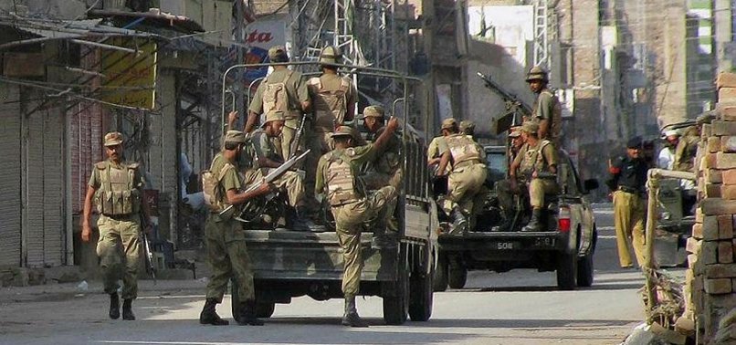 SEVEN PAKISTANI SOLDIERS KILLED NEAR AFGHAN BORDER