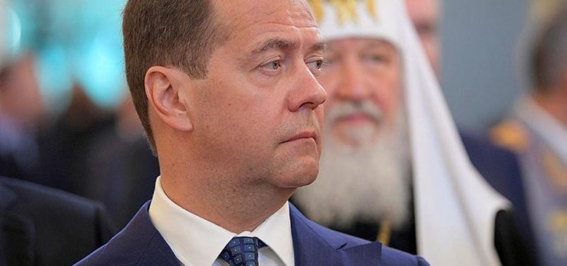 PUTIN PROPOSES DMITRY MEDVEDEV FOR PM: KREMLIN