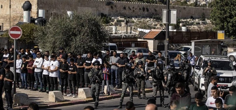 ISRAEL POLICE INTERVENE WITH PALESTINIANS AFTER FRIDAY PRAYERS