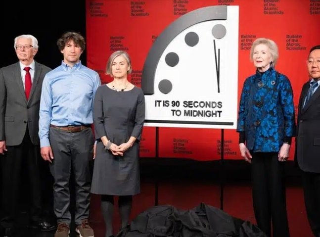 Scientists move 'Doomsday Clock' to 90 seconds to midnight due to Ukraine war