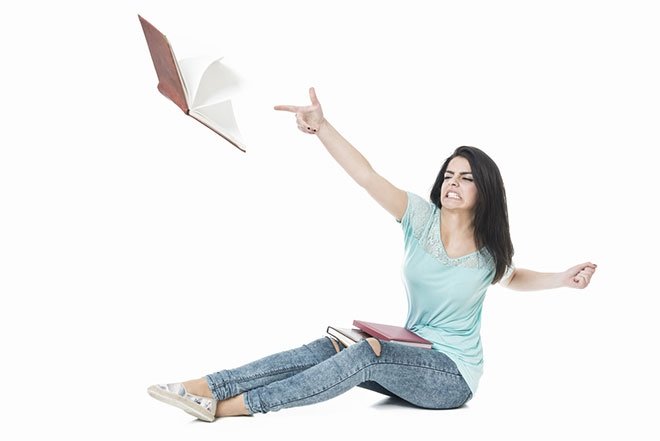 KENDİNİ DEVAM ETTİRİR