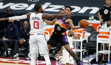 George scores 39 points, Clippers hold off Suns 112-107