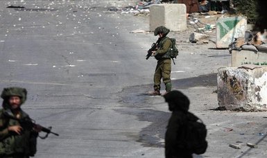 Israeli army raids refugee camp in Bethlehem, kills Palestinian