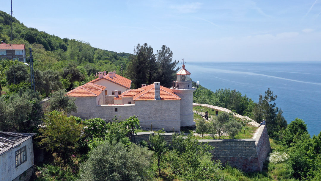 KEREMPE FENERİ 140 YILDIR DENİZCİLERE YOL GÖSTERİYOR