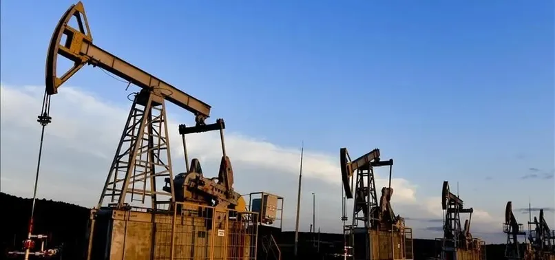 Brent Crude Holds Above $100 as Iran Talks Stall