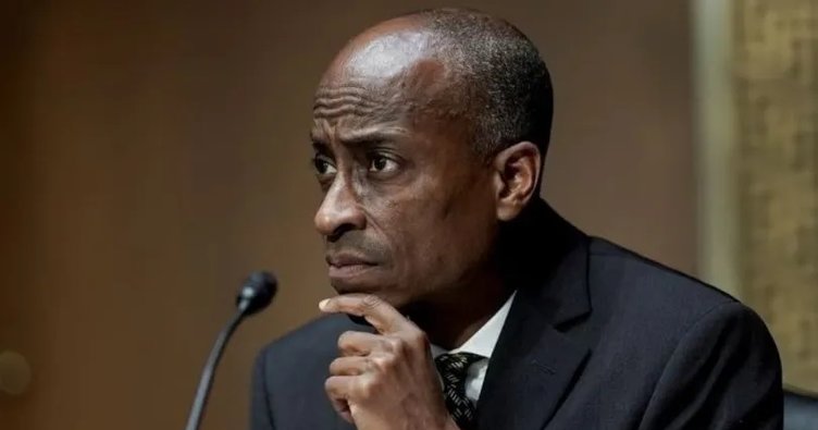 Fed üyesi Jefferson: Politika değişikliklerinin net etkilerini anlayana kadar bekleyebiliriz