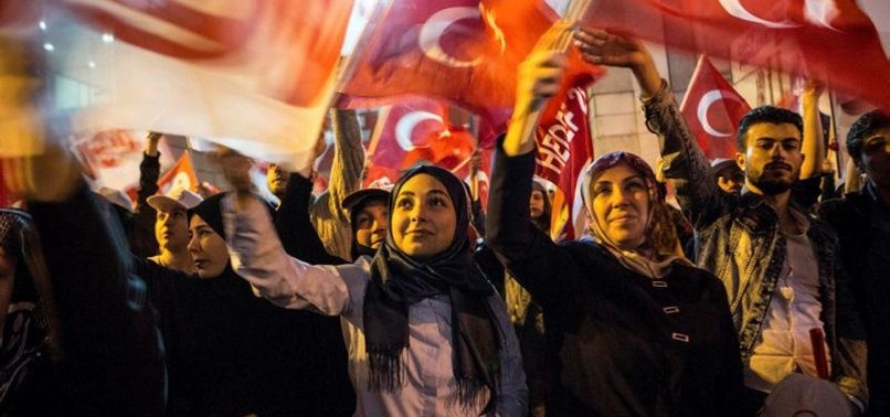 WORLD MEDIA FOLLOWS TURKEY REFERENDUM CLOSELY