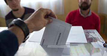 Spain's Socialists win polls but not majority, as far-right Vox enters parliament