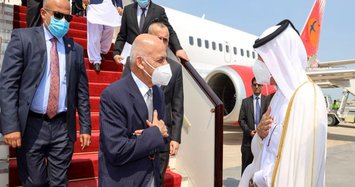 Afghan president visits Qatar as peace talks go on