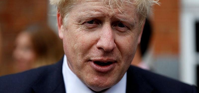 Boris Johnson challenges rival to back Brexit deadline