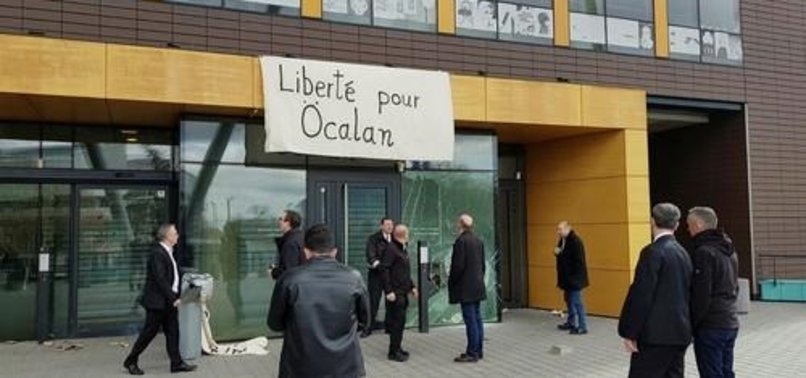 PYD/PKK SUPPORTERS ATTACK EU COUNCIL BUILDING IN FRANCE