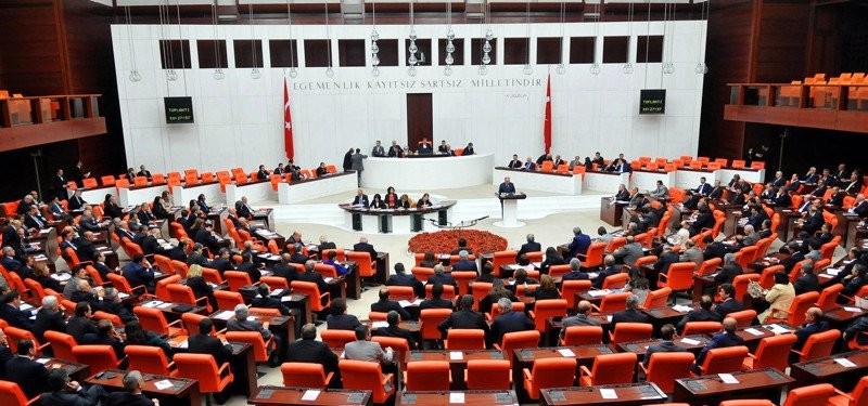 Turkish Parliament to establish earthquake commission