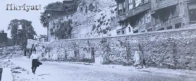 MOLA TAŞLARI