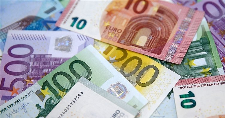 Martta en fazla aylık reel getiri avroda oldu