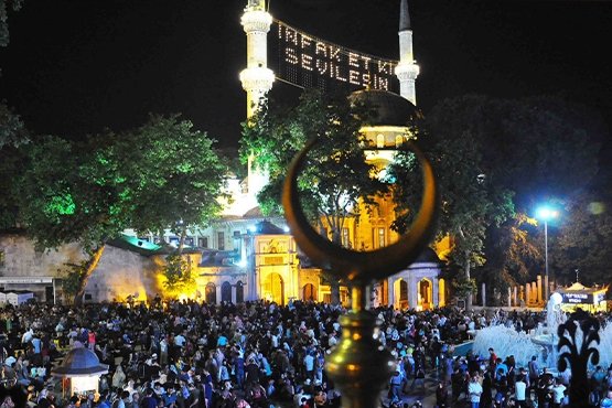 PODCAST I Yahya Kemal'in hüzünlü Ramazan anısı