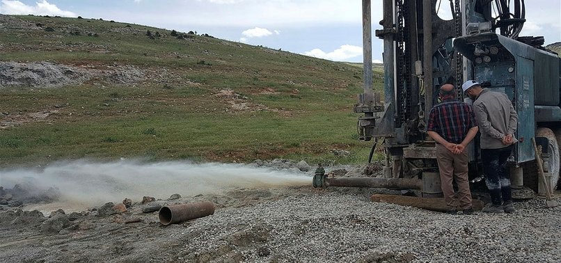 TURKEY DRILLS WELLS FOR 400,000 IN NORTHERN SYRIA
