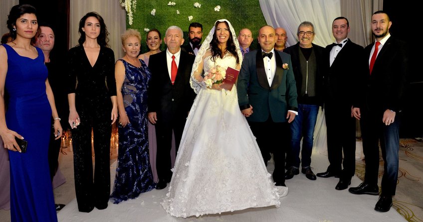 Işın Karaca ile Tuğrul Odabaş evlendi