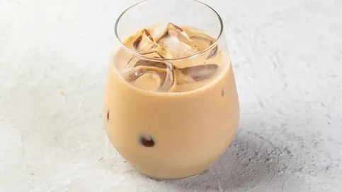 Granül Kahveli Iced Latte Tarifi