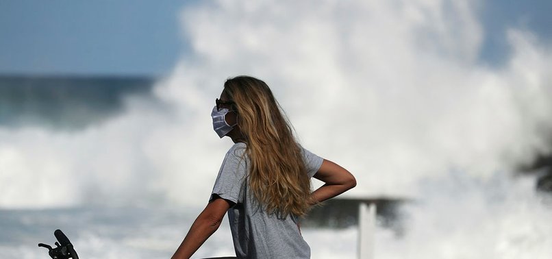 RIO DE JANEIRO WILL REOPEN BEACHES WHEN THERE IS A COVID-19 VACCINE - MAYOR