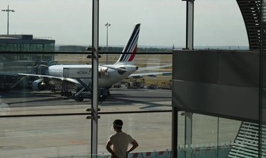 France bans short-haul domestic flights