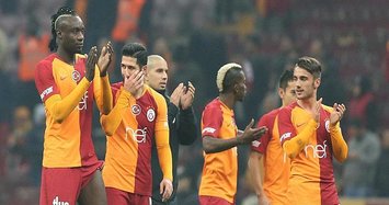 Galatasaray closing gap on leader Başakşehir