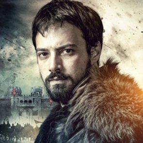 Mert Yazıcıoğlu  – Kimdir