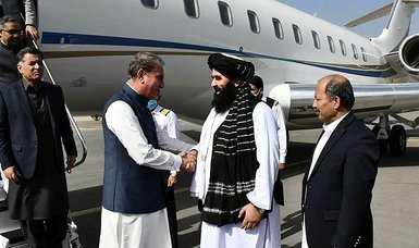 Pakistani FM Shah Mahmood Qureshi makes first trip to Kabul since Taliban takeover
