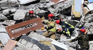 Deprem Çantasında Olması Gerekenler