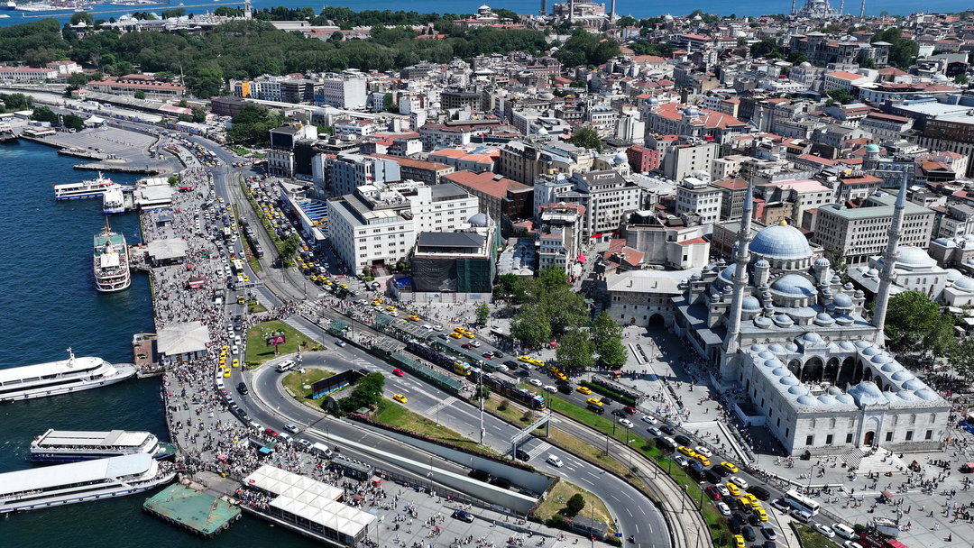 TARİHİ YARIMADA’DA BAYRAM YOĞUNLUĞU