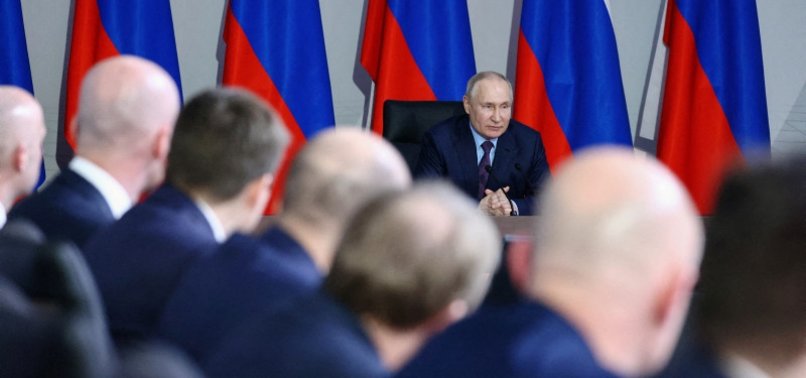 PUTIN: RUSSIA MUST ACT QUICKLY IN FACE OF WESTS ECONOMIC AGGRESSION