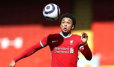 Alexander-Arnold signs long-term extension with Liverpool