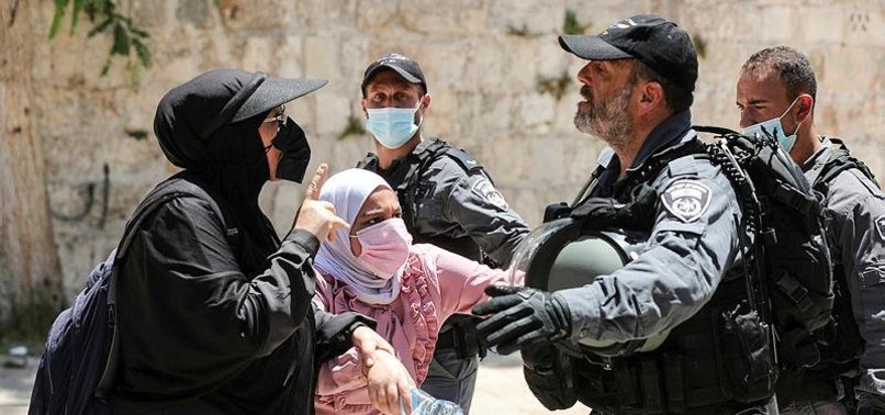 DOZENS OF PALESTINIANS INJURED DURING ISRAELI POLICE INTERVENTION AT AL-AQSA MOSQUE