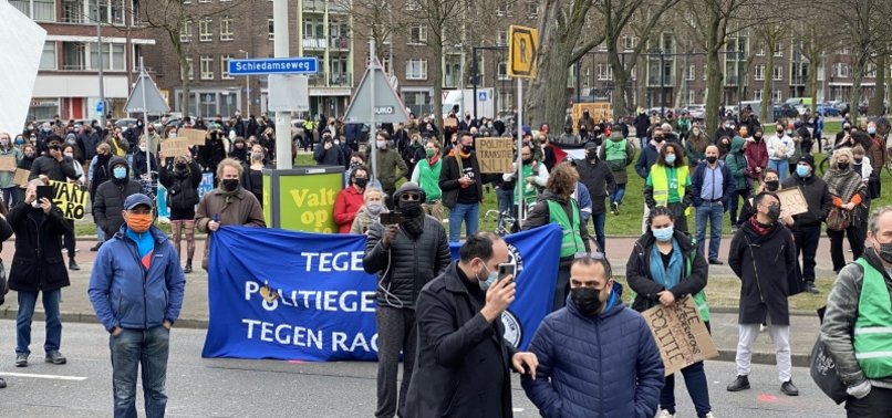 PROTEST HELD AGAINST DUTCH COPS’ RACIST REMARKS
