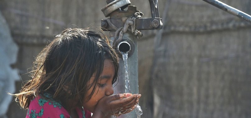 2B PEOPLE LACK SAFE DRINKING WATER WORLDWIDE, SAYS WHO, UNICEF