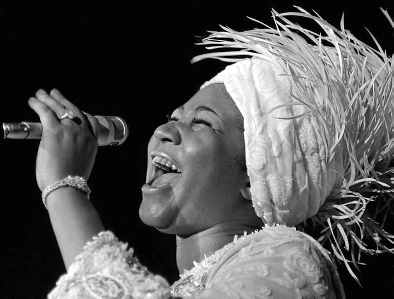 “SOUL’UN KRALİÇESİ” ARETHA FRANKLİN ÖLDÜ