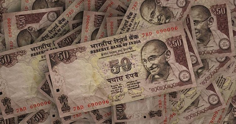 Hindistan rupisinde sert kayıp