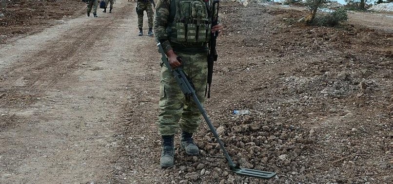 TURKISH ARMY DESTROYS EXPLOSIVES IN SYRIA’S MT. BURSAYA