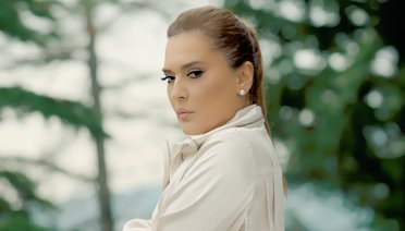 EFSANE ŞARKIYA DEMET AKALIN’DAN YEPYENİ YORUM!