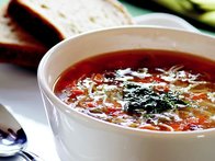 Kıymalı Şehriye Çorbası Tarifi