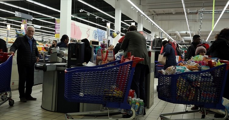 ECB: Tüketiciler daha yüksek enflasyon ve ekonomik daralma bekliyor