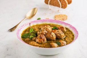 Hindi Köfteli Çorba