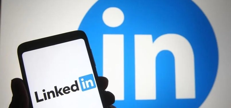 LINKEDIN DOWN FOR THOUSANDS OF USERS, DOWNDETECTOR SHOWS