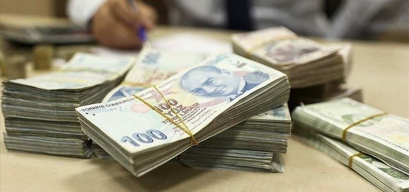 Türkiye runs current account deficit of $3.8B in January