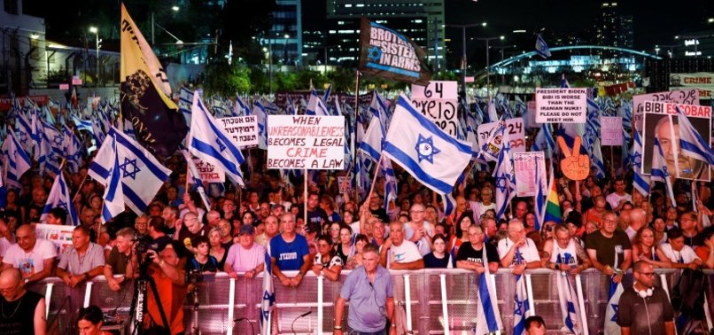 ISRAELIS PROTEST AHEAD OF COURT HEARING ON LEGAL REFORMS