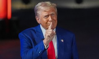 Trump, eski tarifeleri uyguluyor