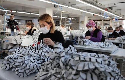 Hazırgiyimdenyeniyılınilkrekoru