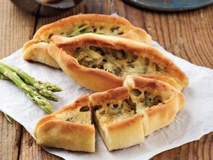 Kuşkonmazlı Pide