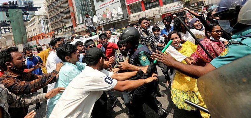 BANGLADESHI POLICE USE TEAR GAS TO DISPERSE ANTI-MODI PROTESTERS IN DHAKA