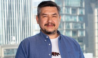 4 ayda 8 oyun stüdyosu kurdu